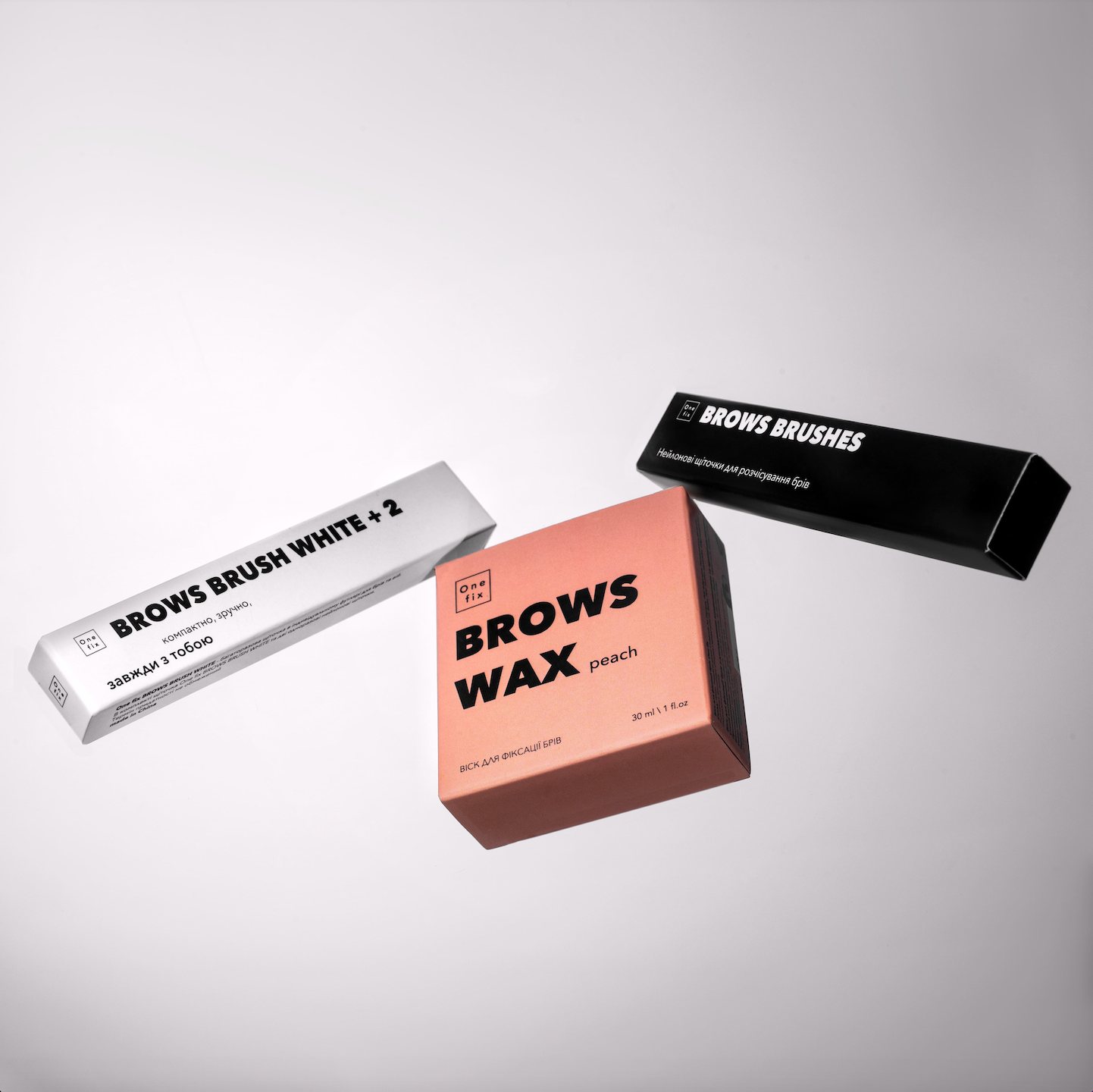 Набір One fix brows wax peach 30 ml + brush white, black