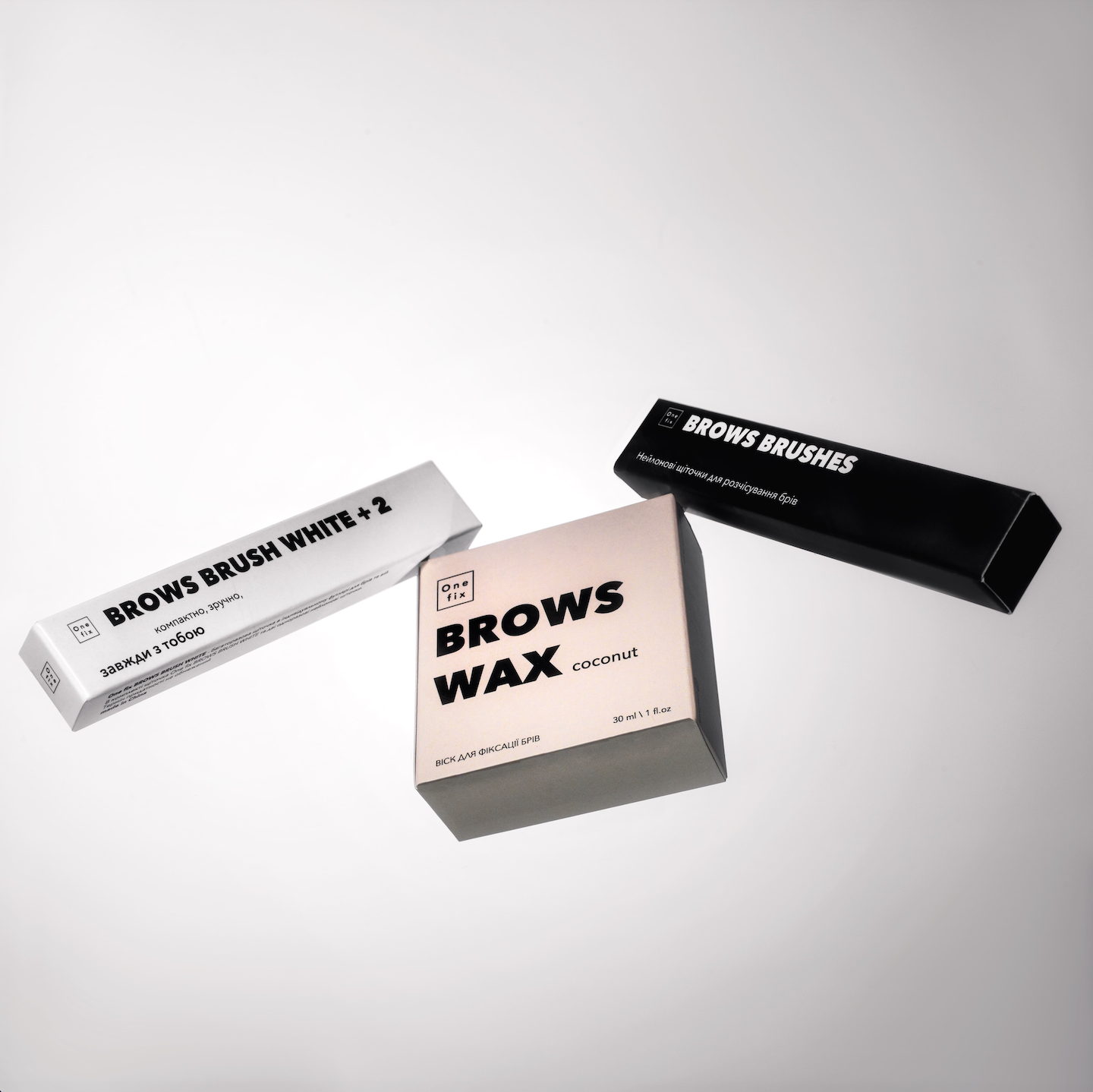 Набір One fix brows wax coconut 30 ml + brush white, black